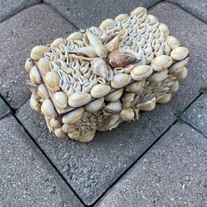 Vintage. “Mermaid” Jewelry Box, Real Shell Outside